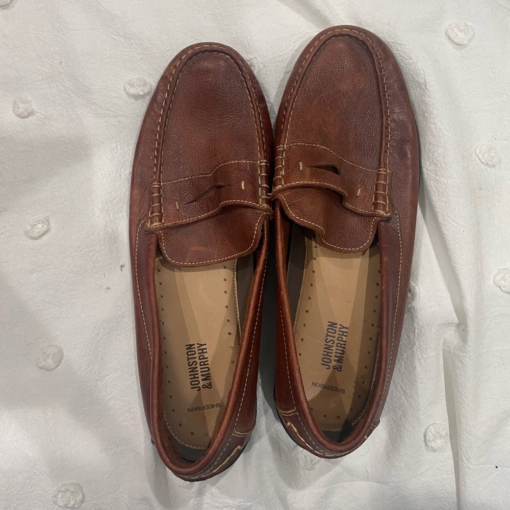 Johnson and Murphy loafers size 13